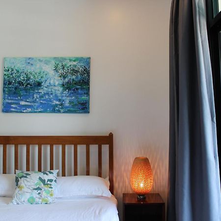 Pacific Crown Hotel Honiara Eksteriør bilde