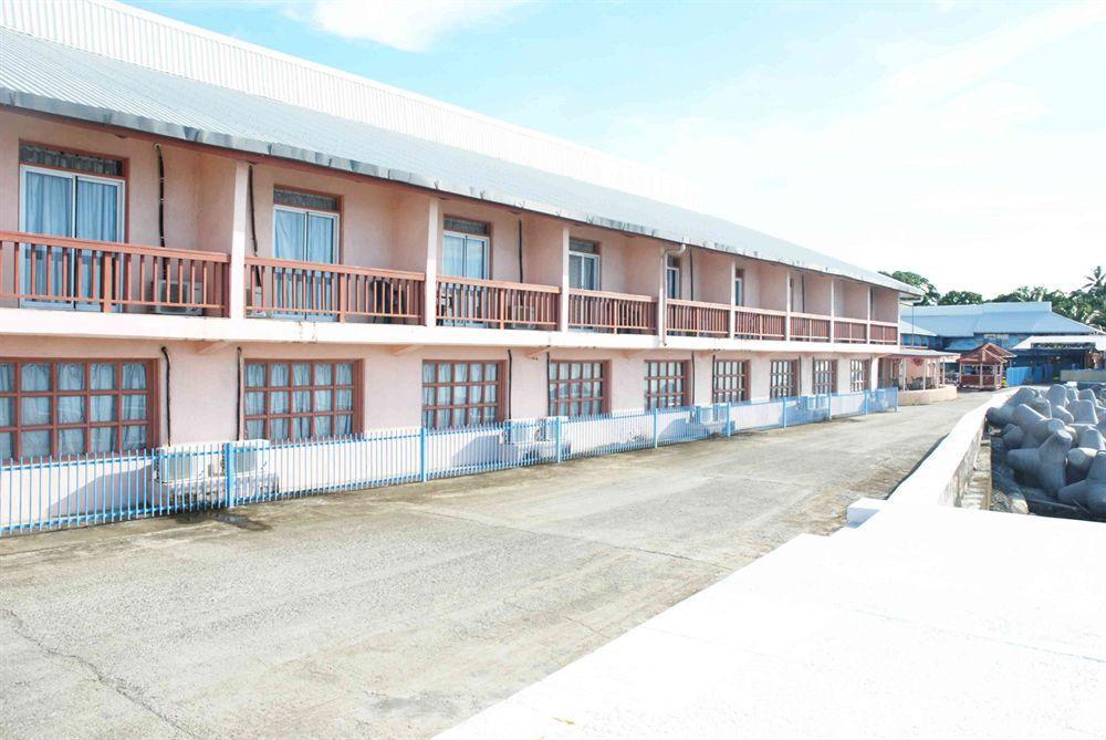 Pacific Crown Hotel Honiara Eksteriør bilde