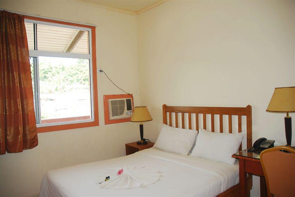 Pacific Crown Hotel Honiara Eksteriør bilde