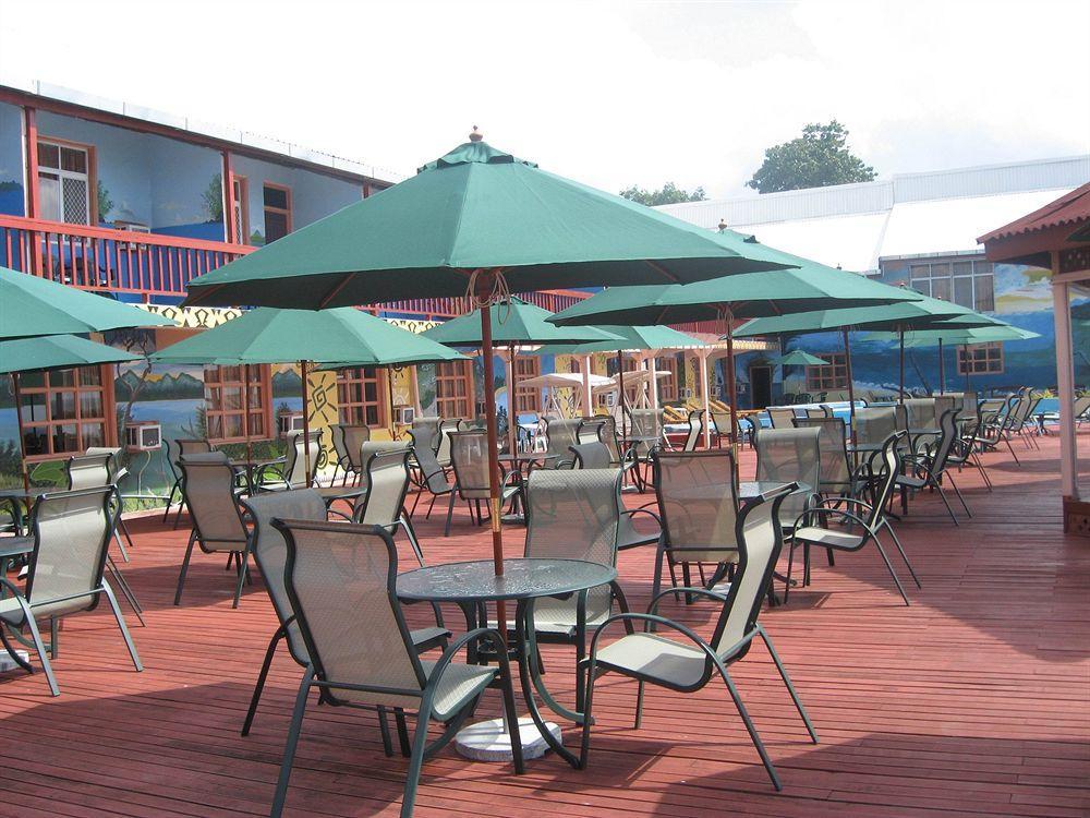 Pacific Crown Hotel Honiara Eksteriør bilde