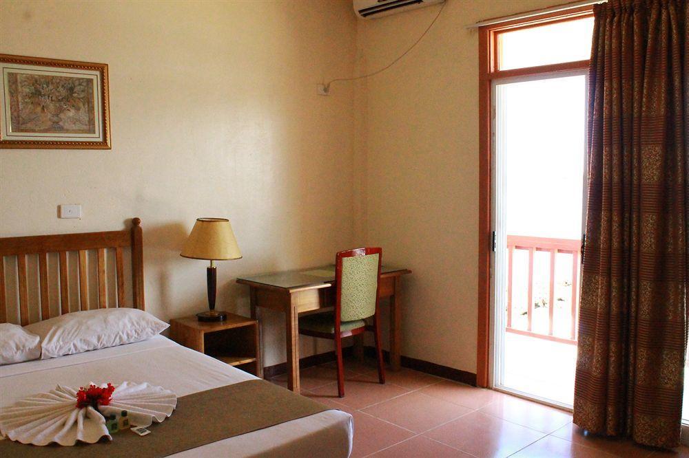 Pacific Crown Hotel Honiara Eksteriør bilde