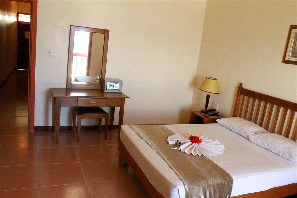 Pacific Crown Hotel Honiara Eksteriør bilde