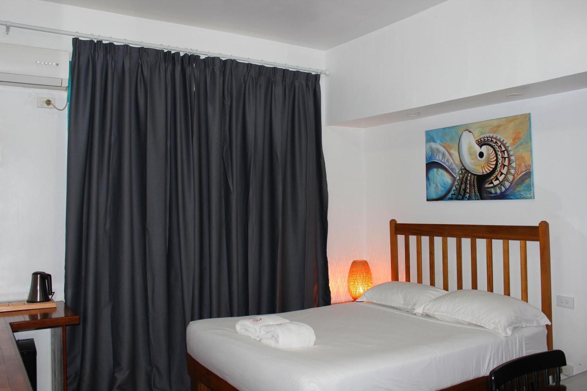 Pacific Crown Hotel Honiara Eksteriør bilde