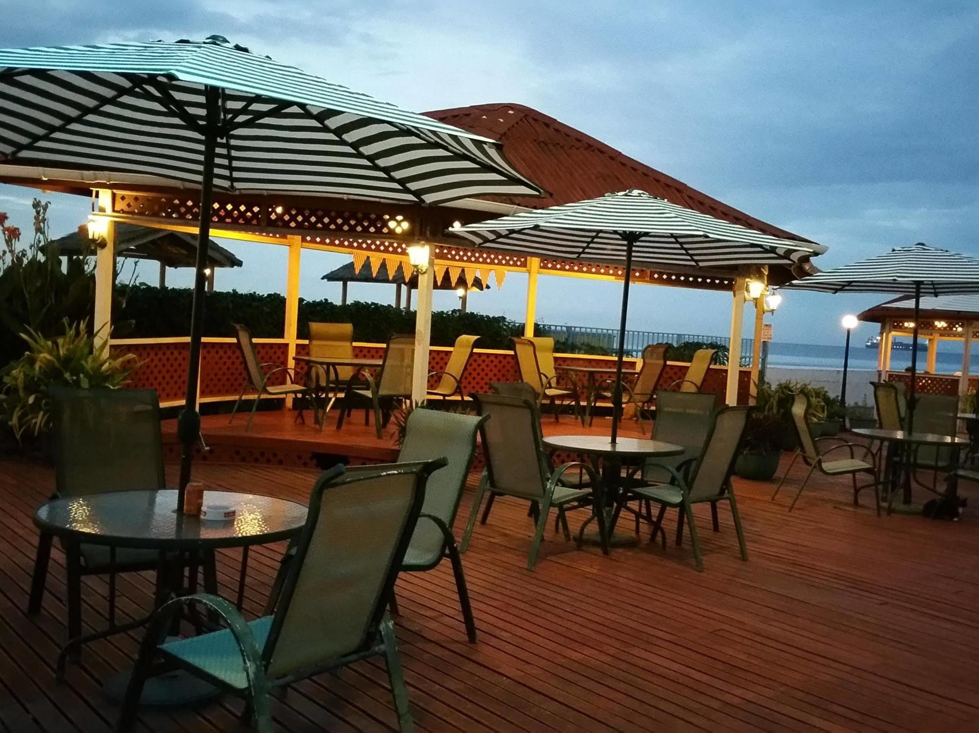 Pacific Crown Hotel Honiara Eksteriør bilde